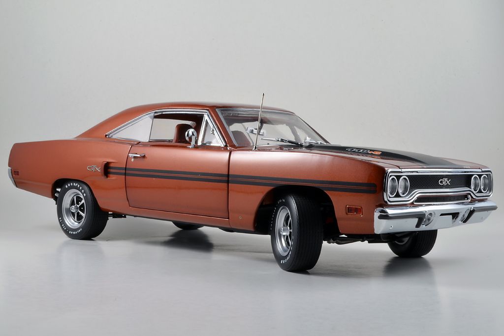 Plymouth GTX 440+6 - GMP 1:18 | DiecastXchange Forum