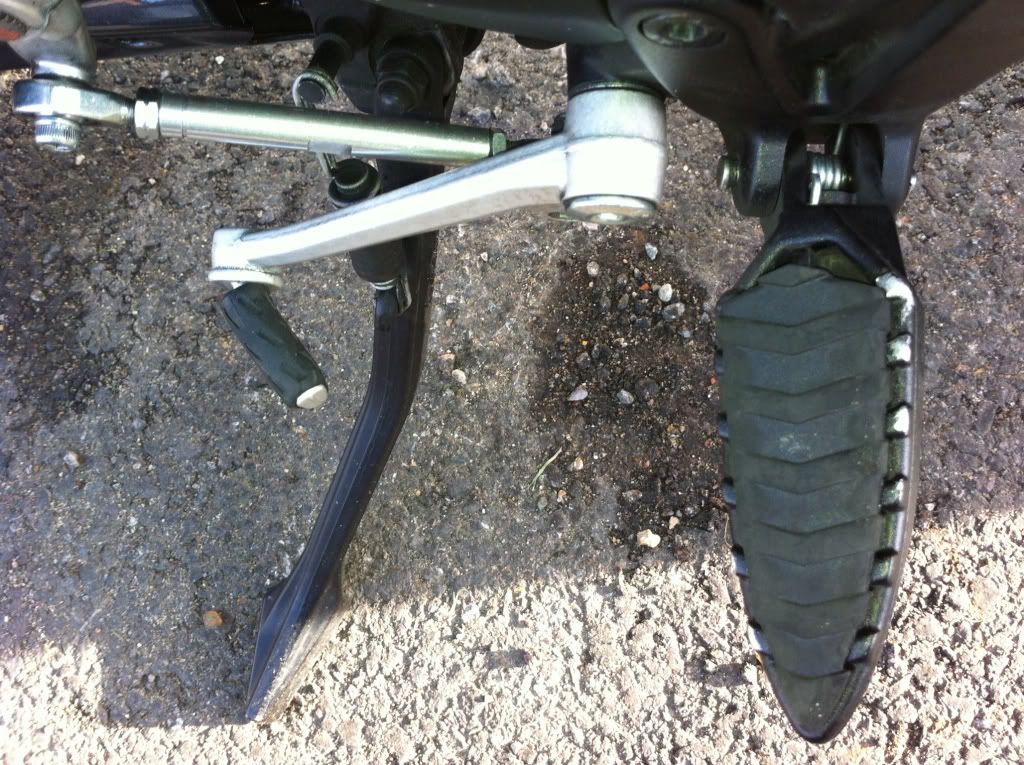 Whoever came up with.... Gear shifter damaged Ducati Diavel