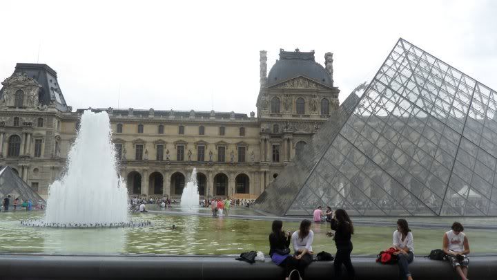 [Image: zlouvre.jpg]