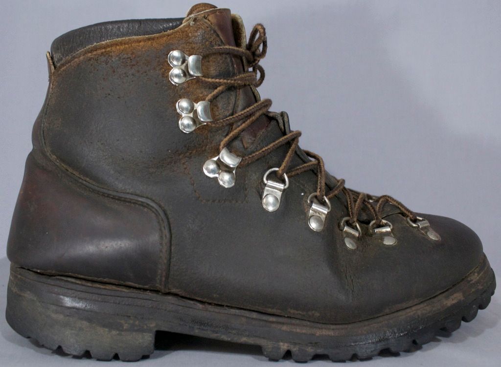 waffle stomper hiking boots