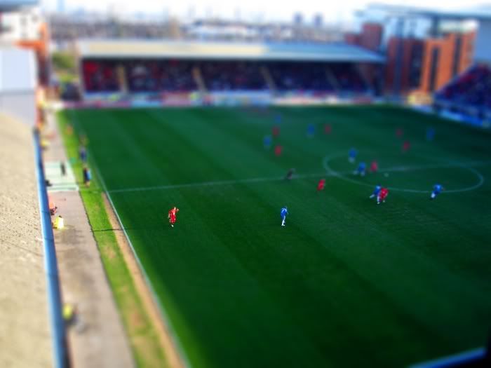 IMAGE: http://i849.photobucket.com/albums/ab58/MattPetley/tilteredit.jpg