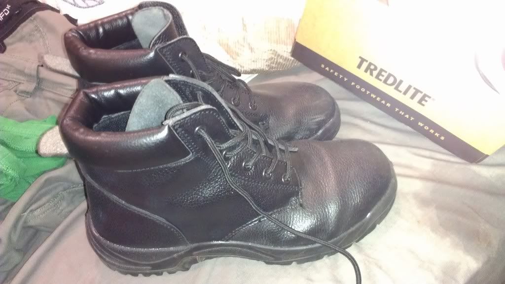 tredlite work boots